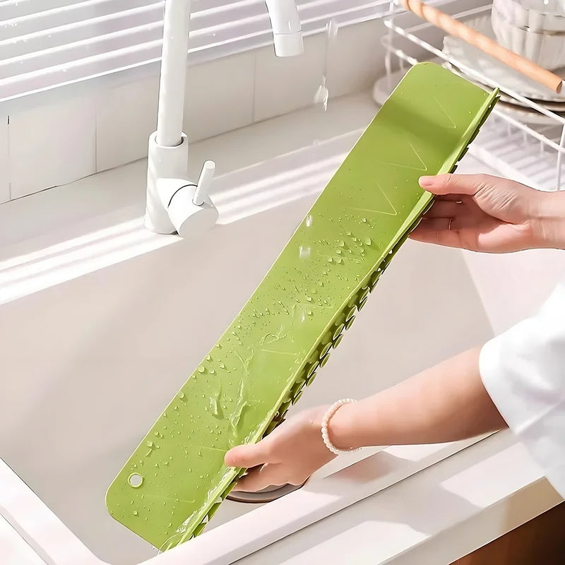 Kitchen Sink Splash Guard